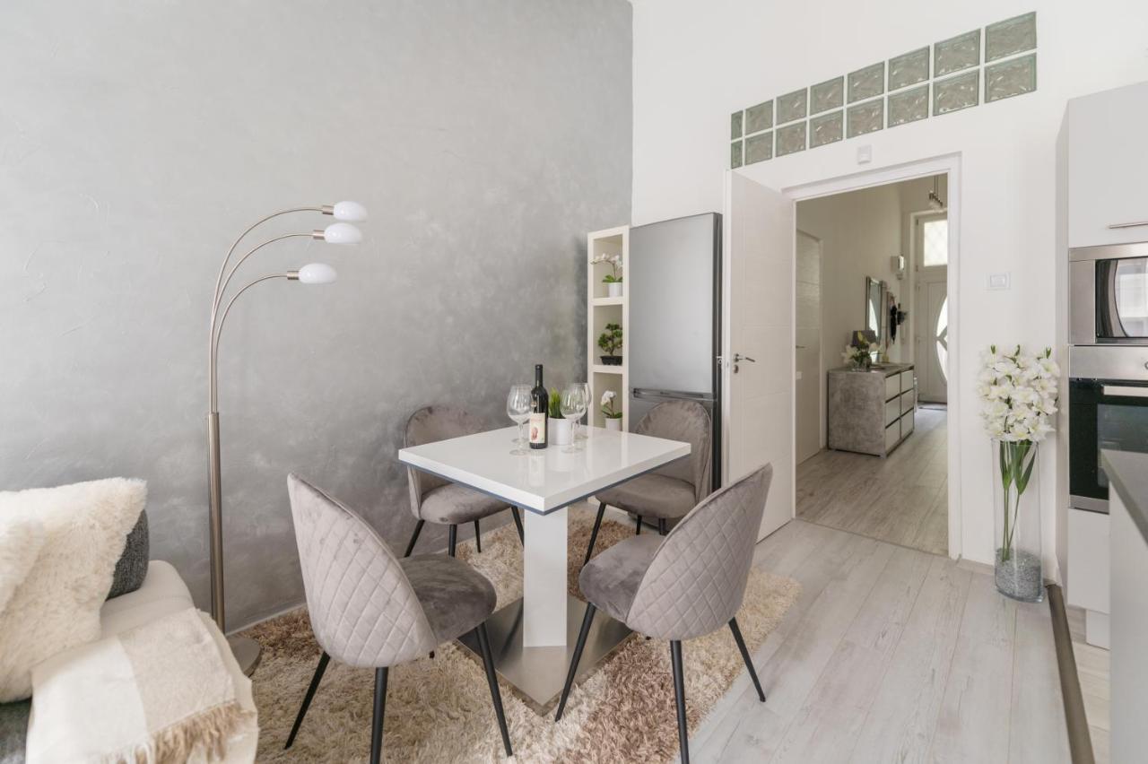 בודפשט Downtown Gem Aircond Close To Heroes' Square מראה חיצוני תמונה