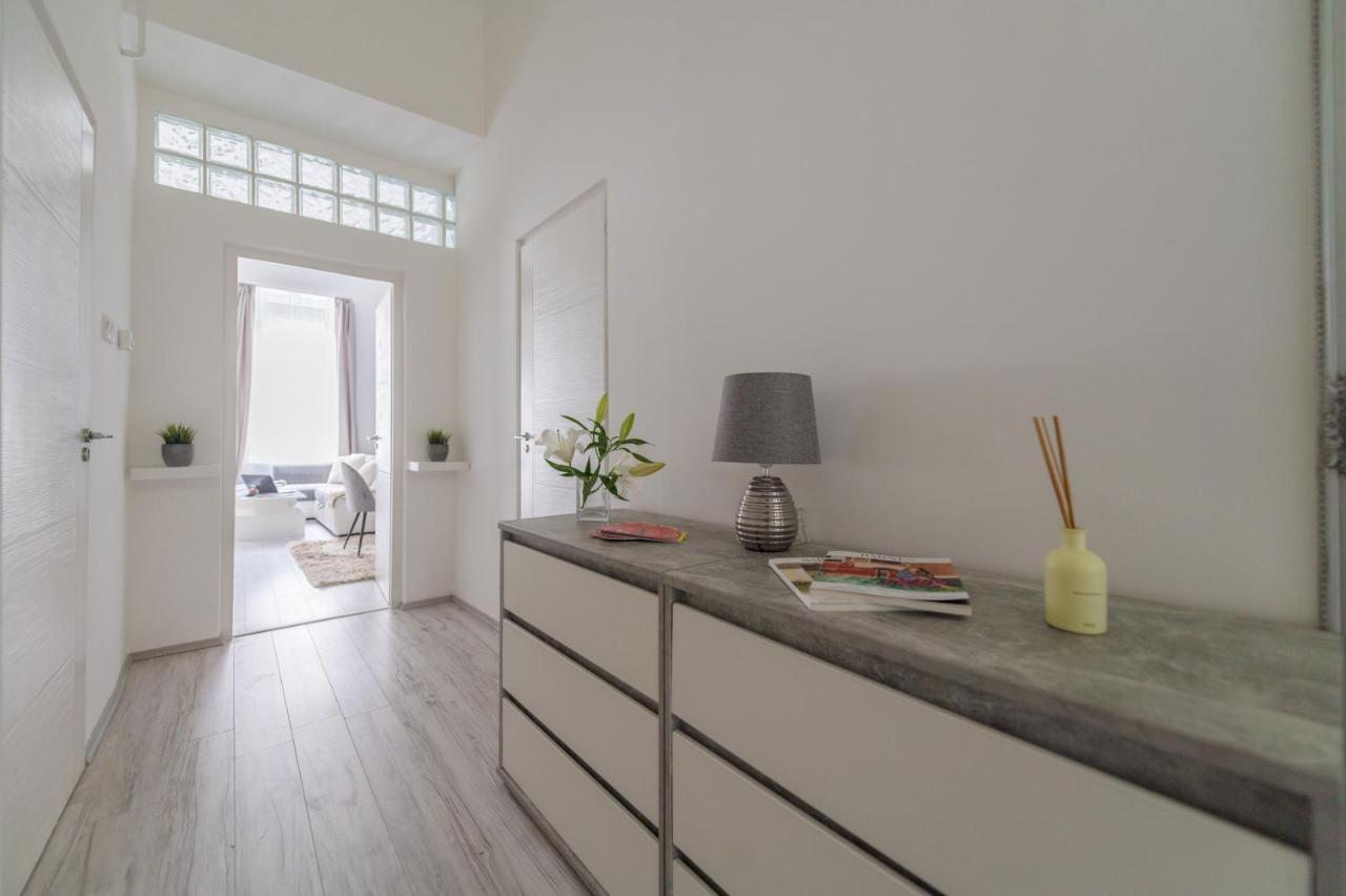 בודפשט Downtown Gem Aircond Close To Heroes' Square מראה חיצוני תמונה
